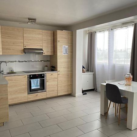 Appartement Aux Portes De Paris Creteil Exterior photo